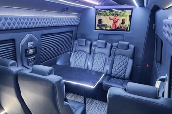 Cedar Rapids Sprinter Van Interior