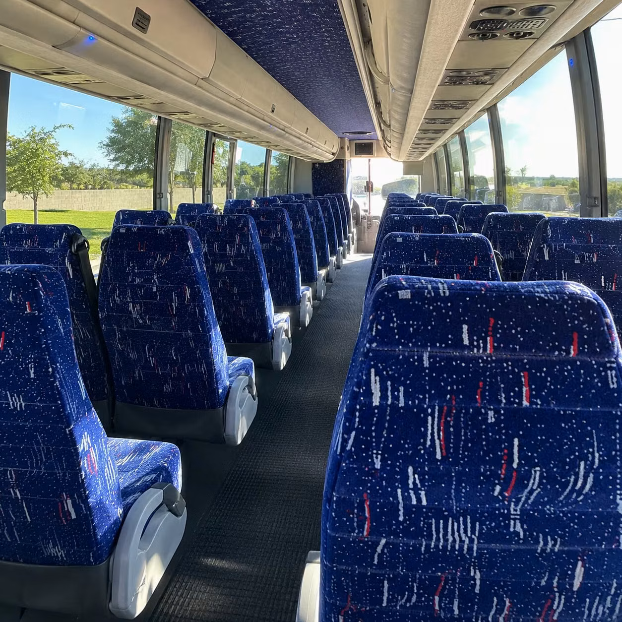 charter bus rentals in cedar rapids for large prom groups and school organized transportation