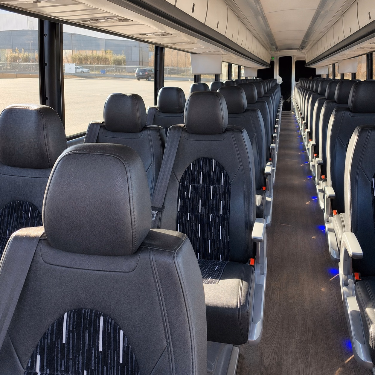 compare bus rentals in cedar rapids with one online quote